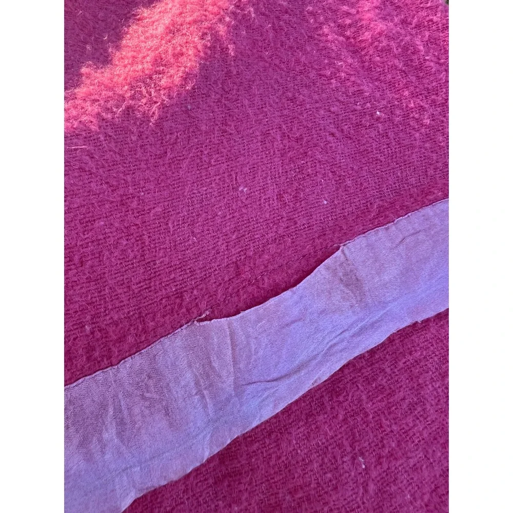 Vintage Pink Blanket Satin Trim Edge Midweight Retro Throw Fushia 72x75
